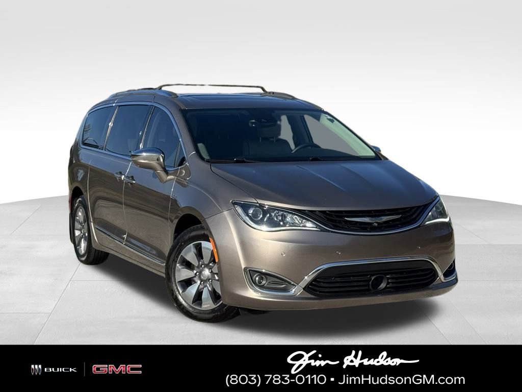 2018 Chrysler Pacifica Hybrid Limited