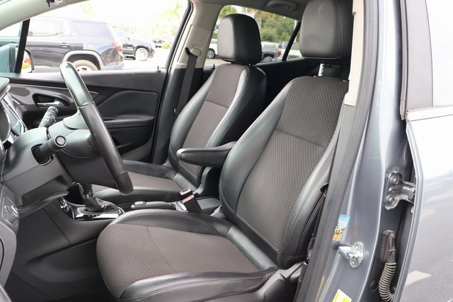 2020 Buick Encore Preferred photo 11