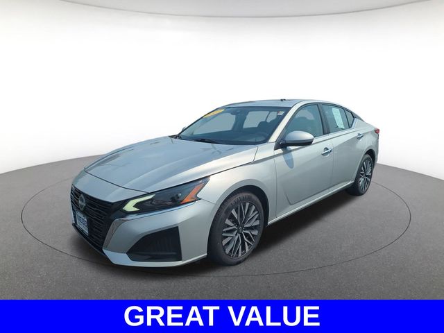 2023 Nissan Altima 2.5 SV photo 3