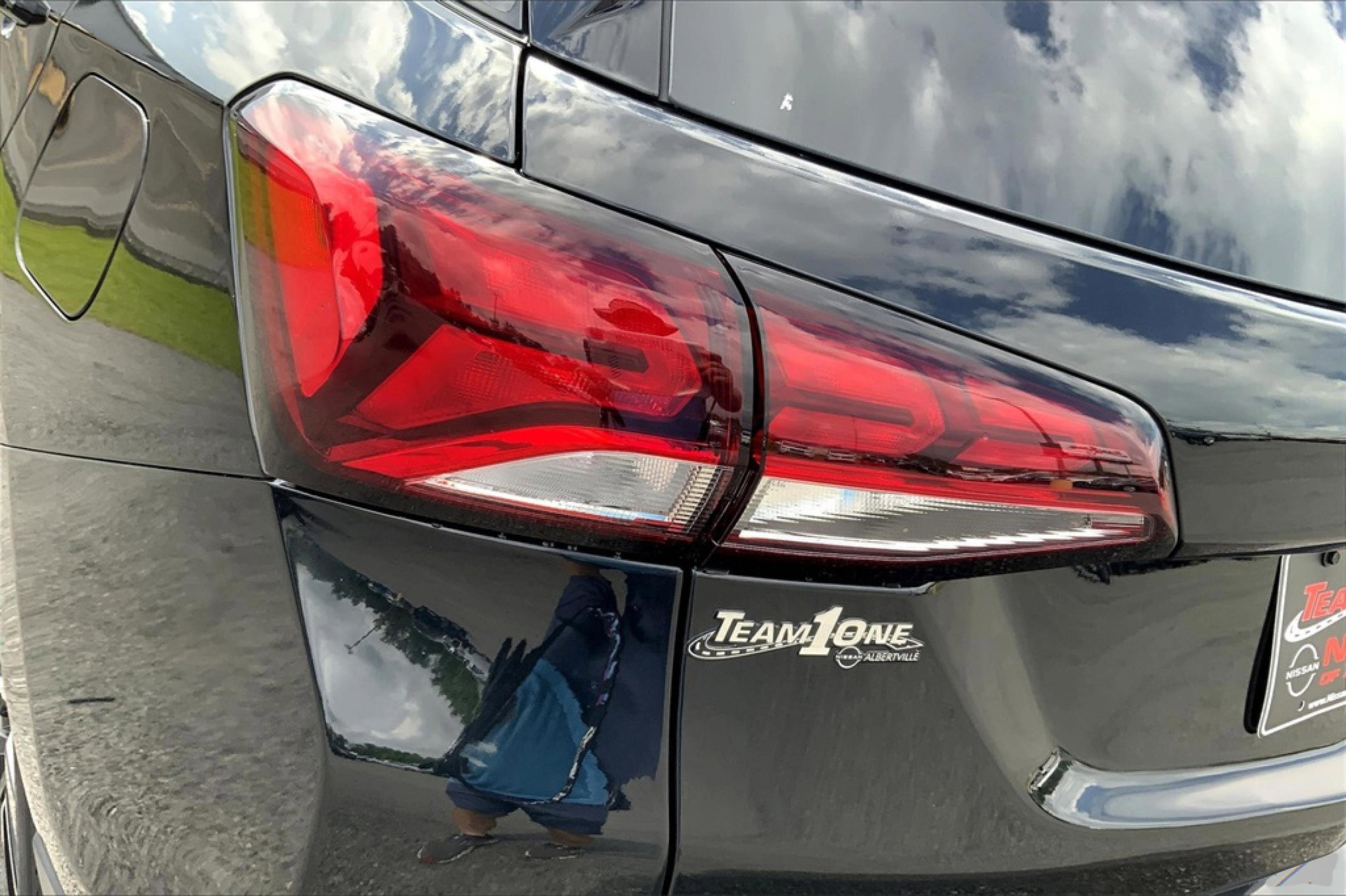 2024 Chevrolet Equinox LS photo 24