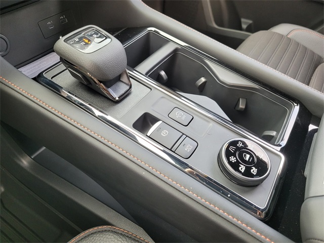 2025 Nissan Pathfinder Rock Creek photo 17