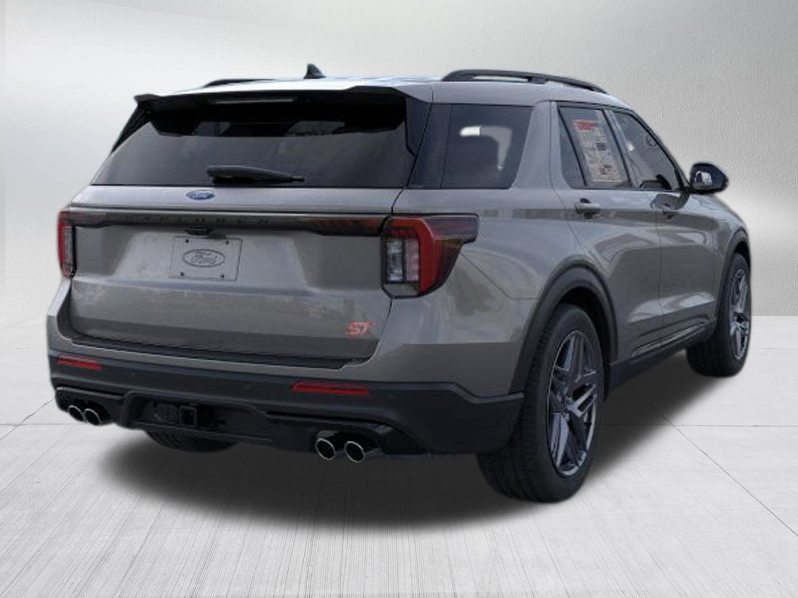 2025 Ford Explorer ST photo 8