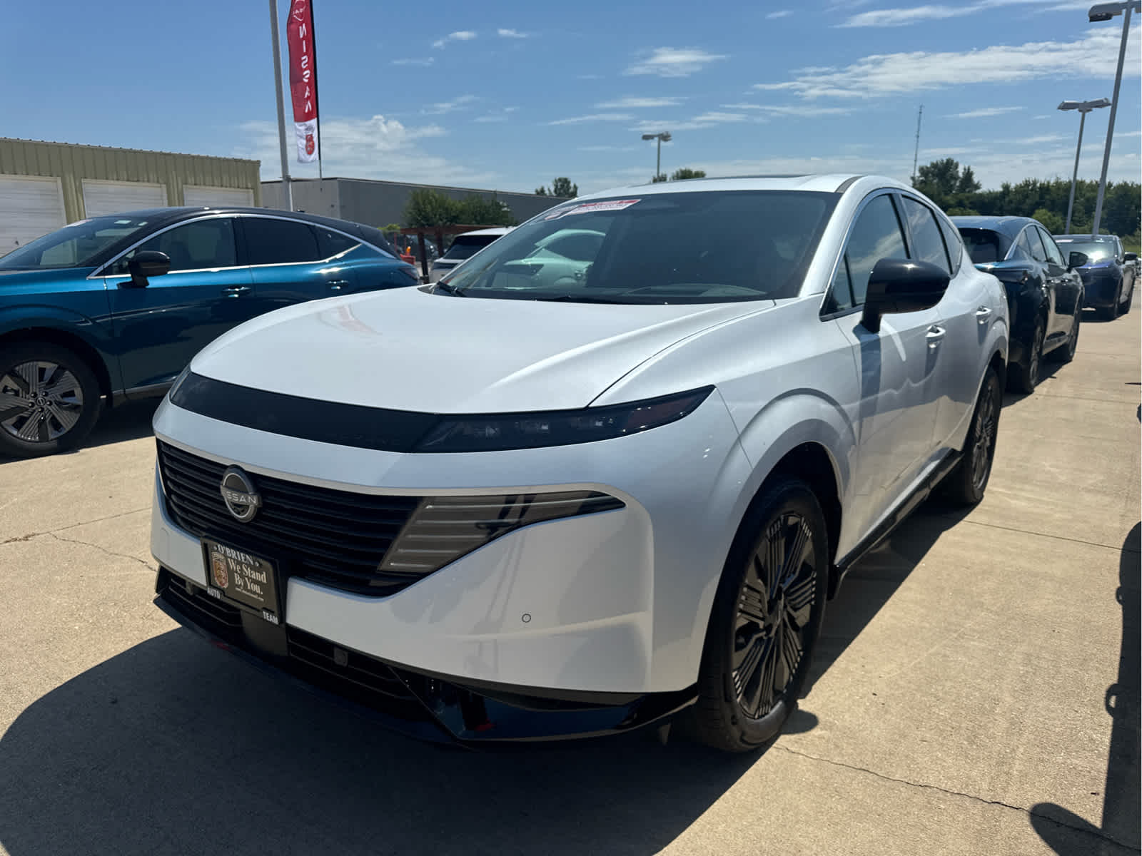 2025 Nissan Murano Platinum photo 3
