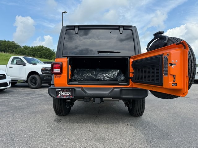 2025 Jeep Wrangler Sport S photo 22