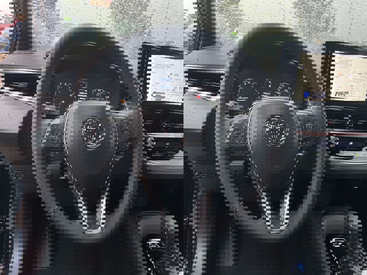 2025 Toyota Corolla SE photo 13