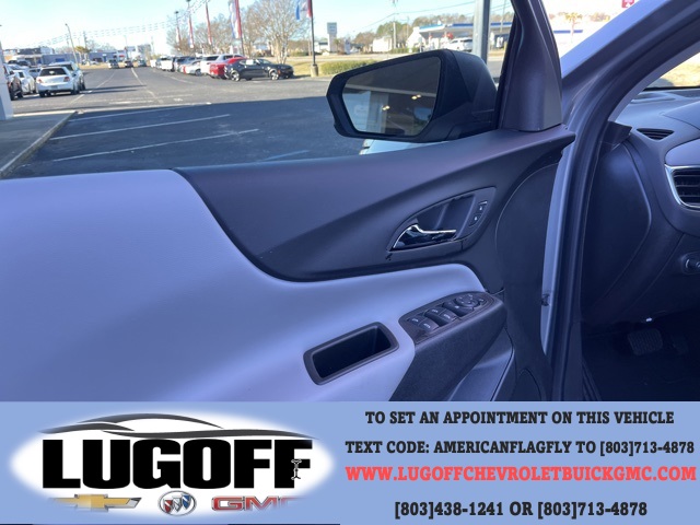 2024 Chevrolet Equinox LS photo 4