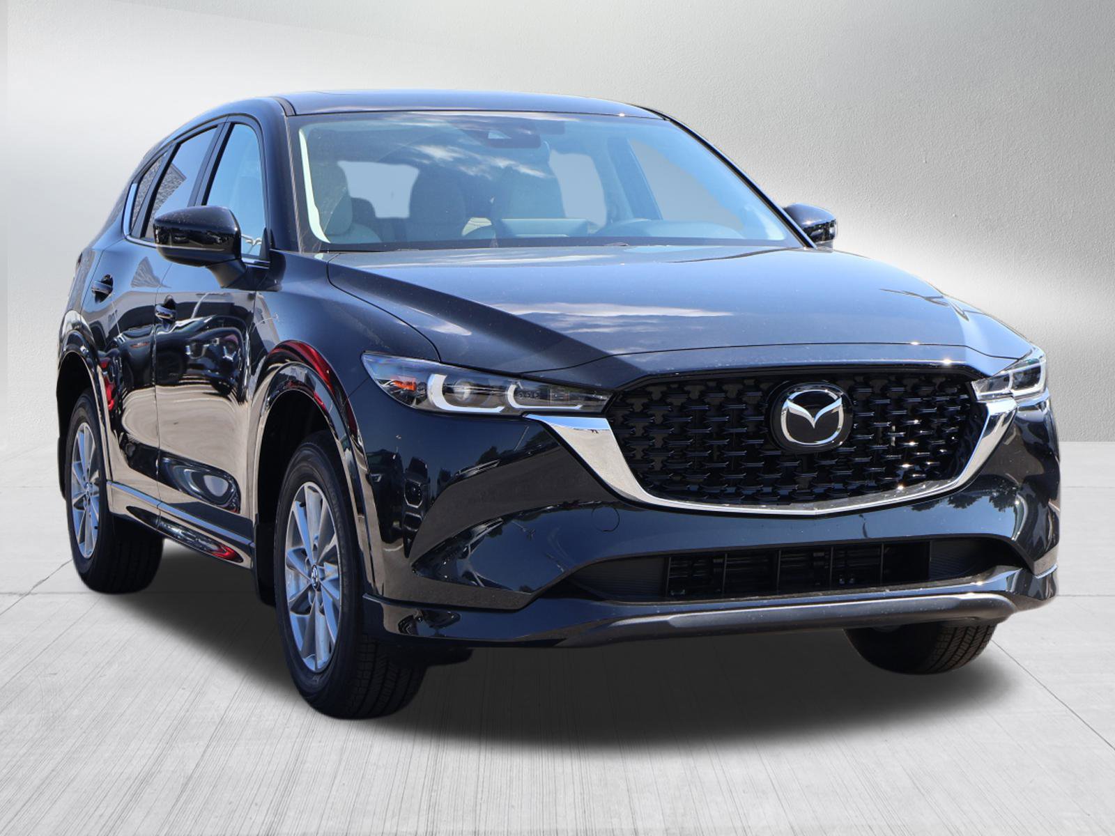 2025 Mazda CX-5 S Preferred package's photo