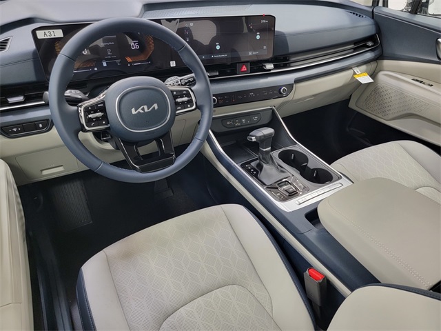 2026 Kia Carnival EX photo 30