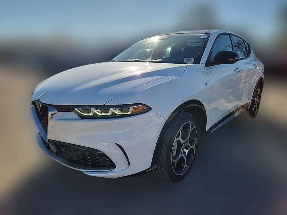 2024 Alfa Romeo Tonale Ti photo 2