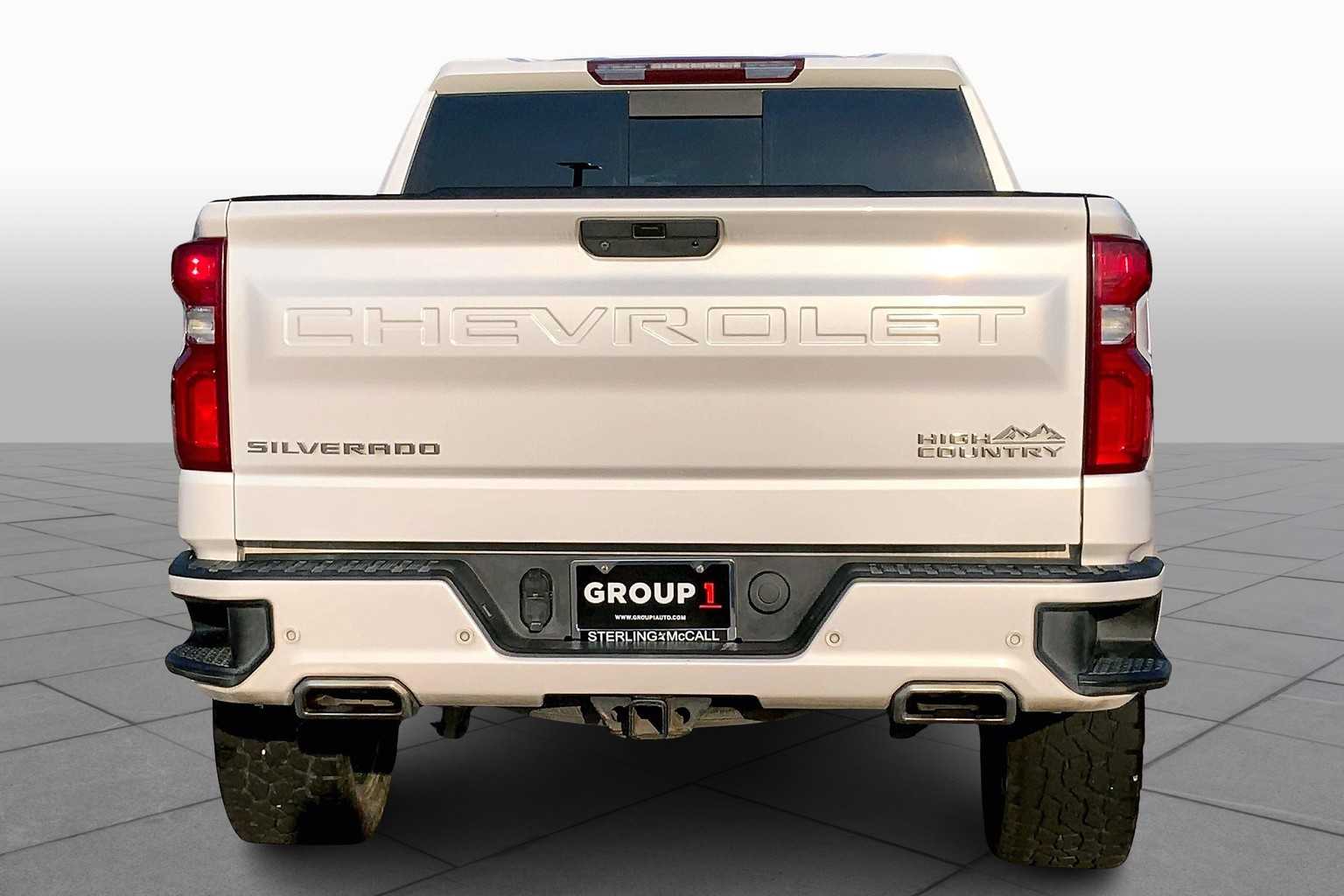 2019 Chevrolet Silverado 1500 High Country photo 4