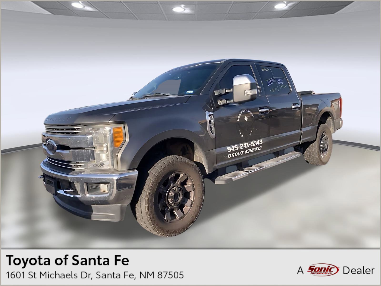 2017 Ford F-250 Super Duty Lariat's photo