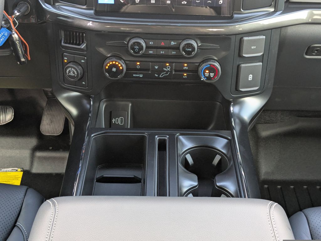 2025 Ford F-150 STX photo 19