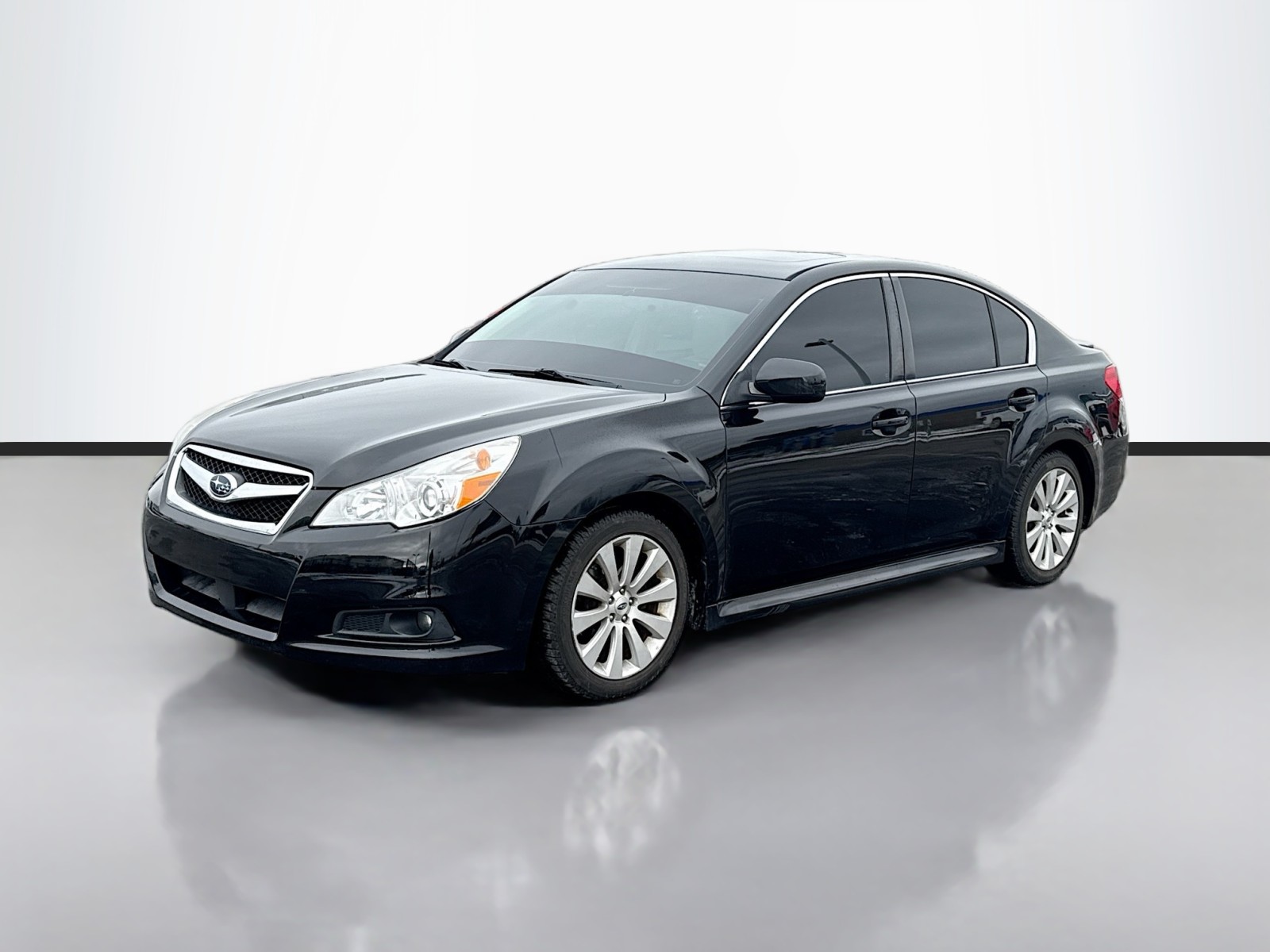 2011 Subaru Legacy I Limited's photo