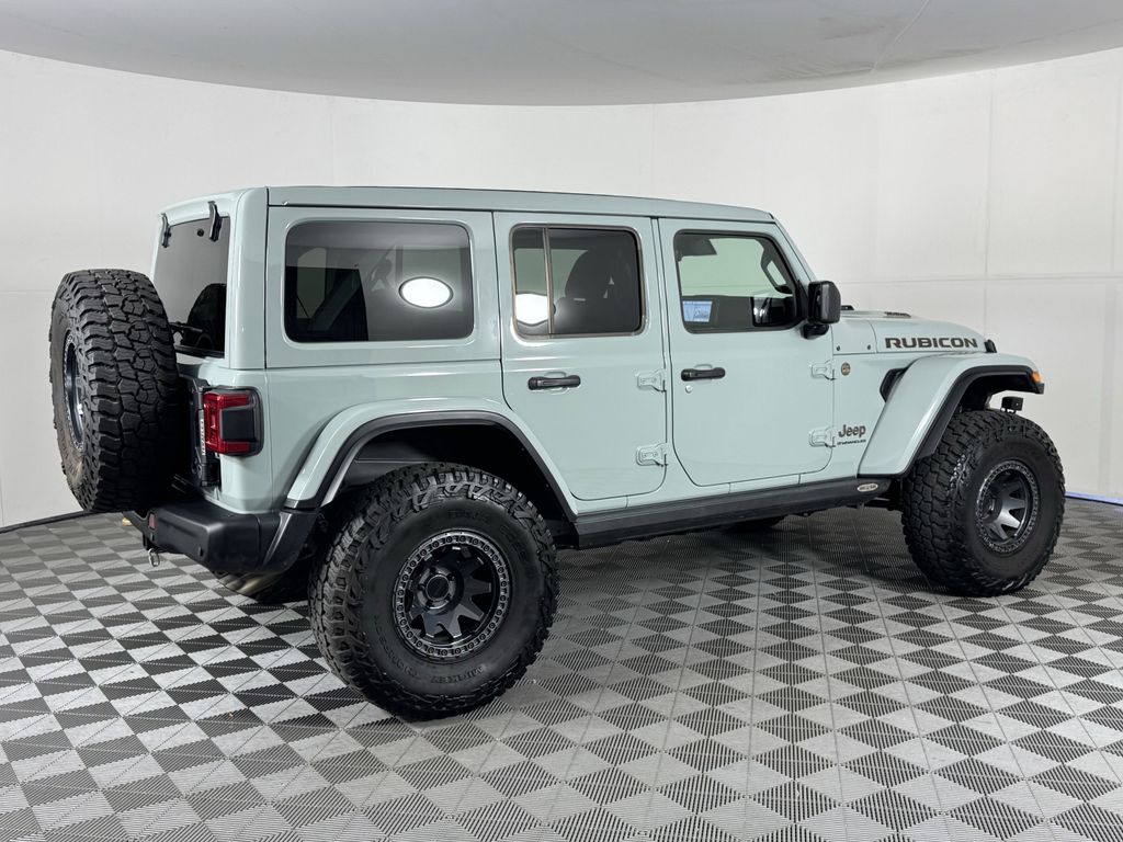 2024 Jeep Wrangler Rubicon 392 photo 3