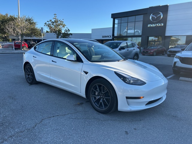 2023 Tesla Model 3 Base's photo