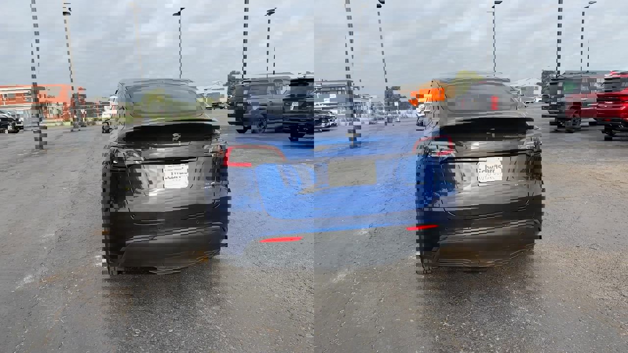 2020 Tesla Model Y Long Range photo 7