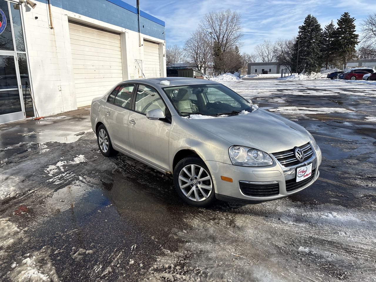 2010 Volkswagen Jetta's photo