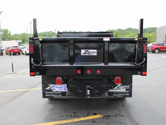 2025 Ford F-350 photo 3