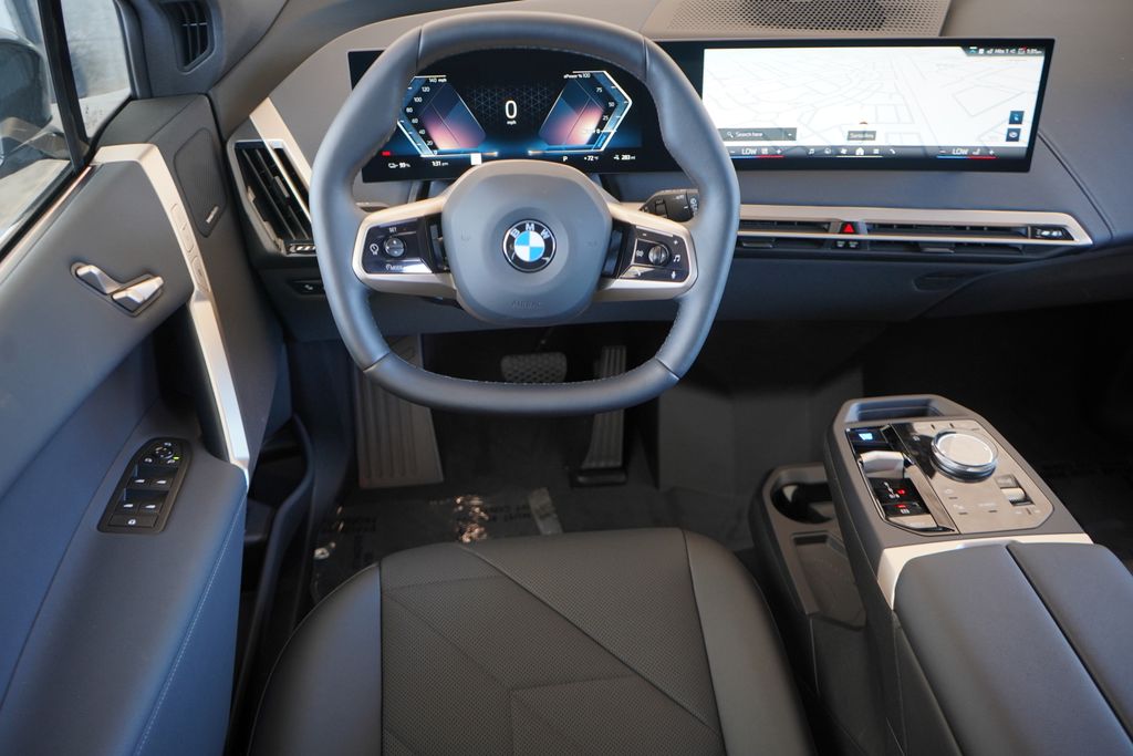 2026 Bmw iX photo 12