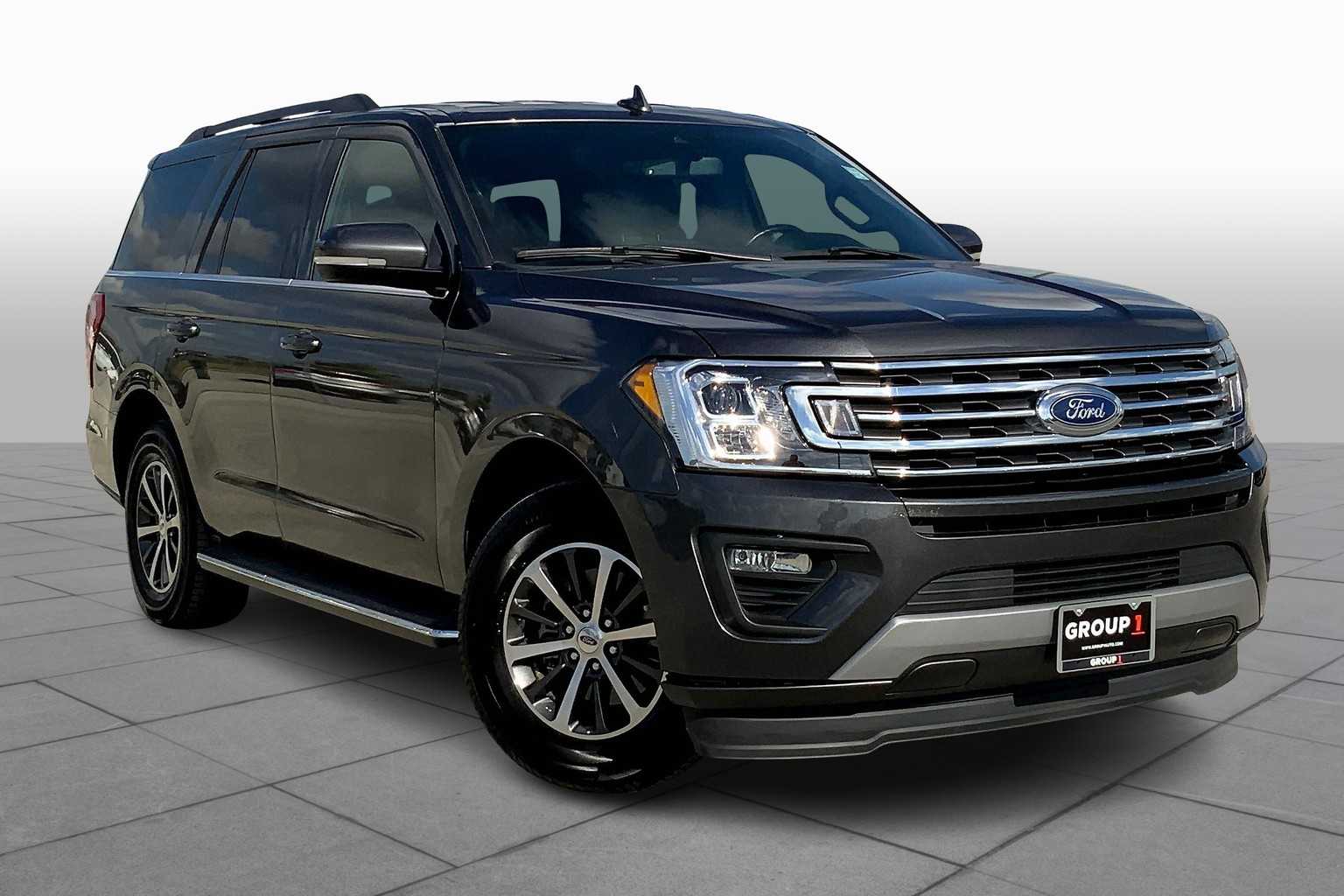 2021 Ford Expedition XLT photo 2