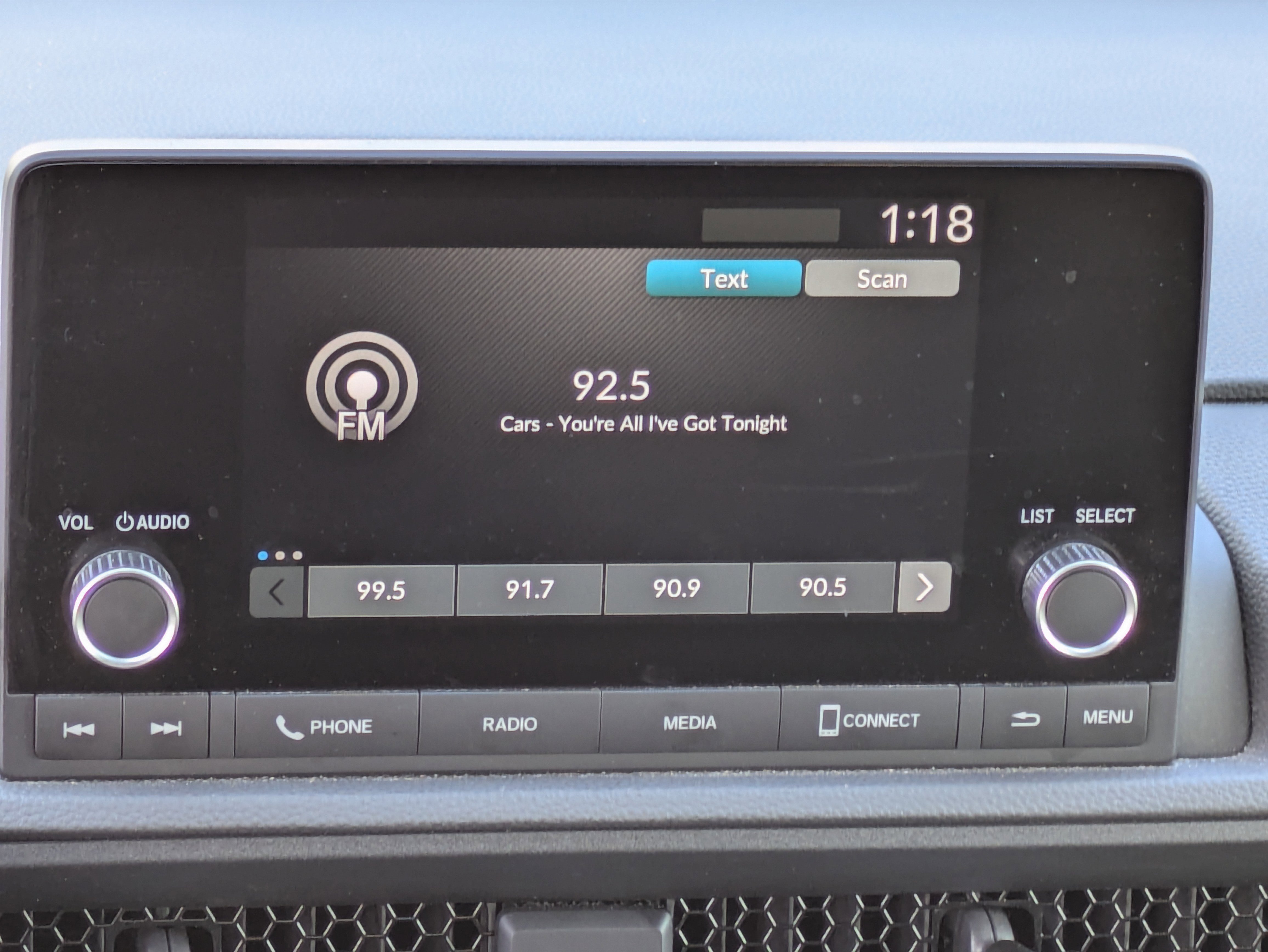 2024 Honda CR-V Hybrid Sport photo 3