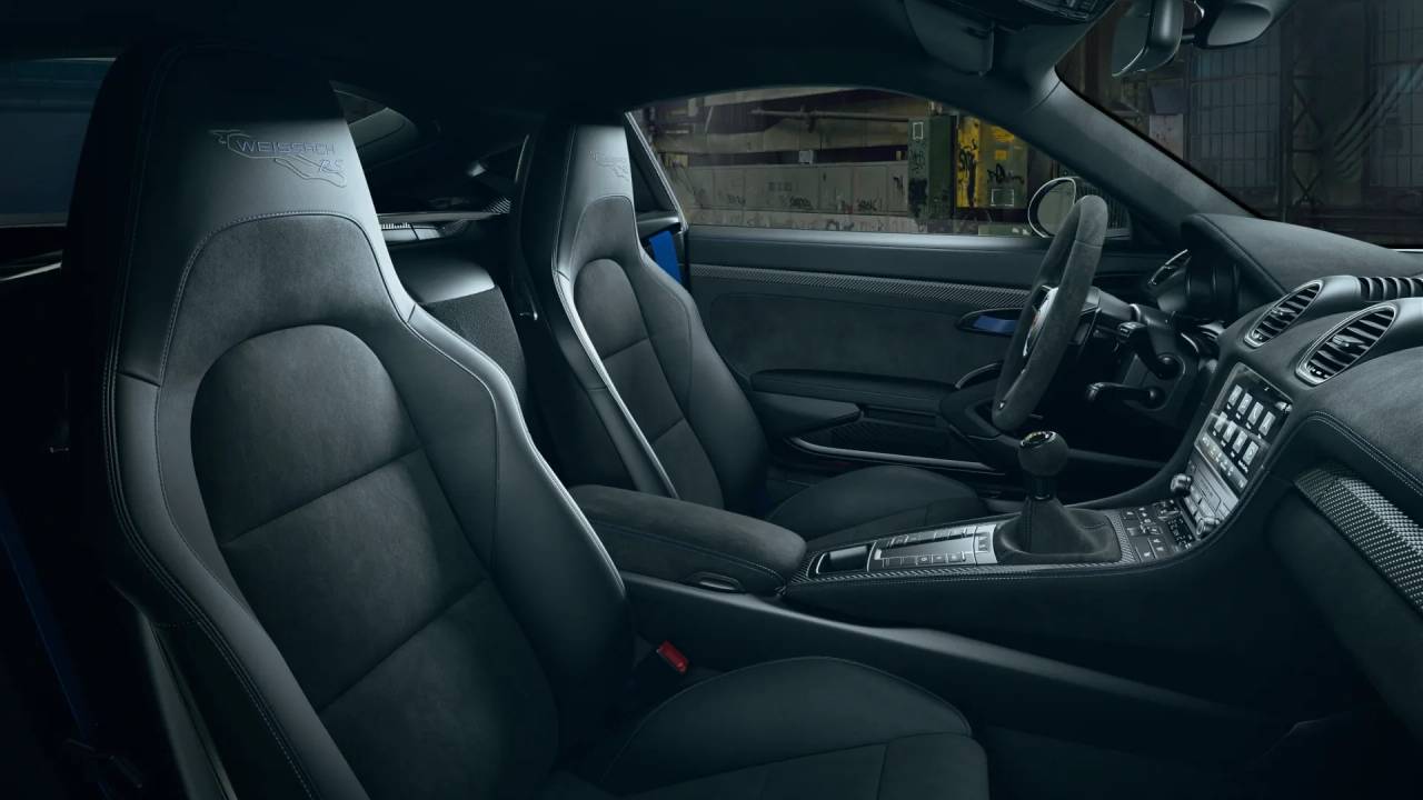 2025 Porsche Cayman GT4 RS photo 5