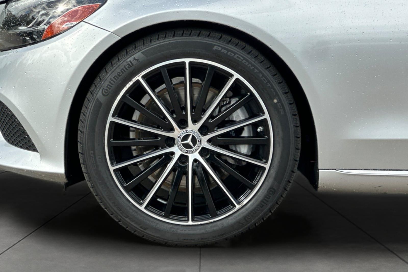 2021 Mercedes Benz C 300 photo 4