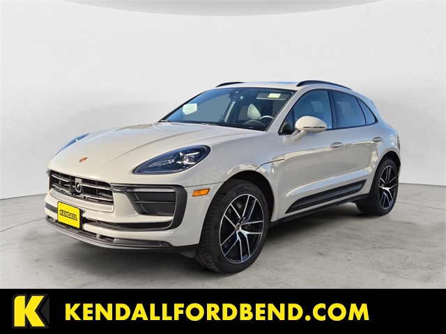 2023 Porsche Macan T