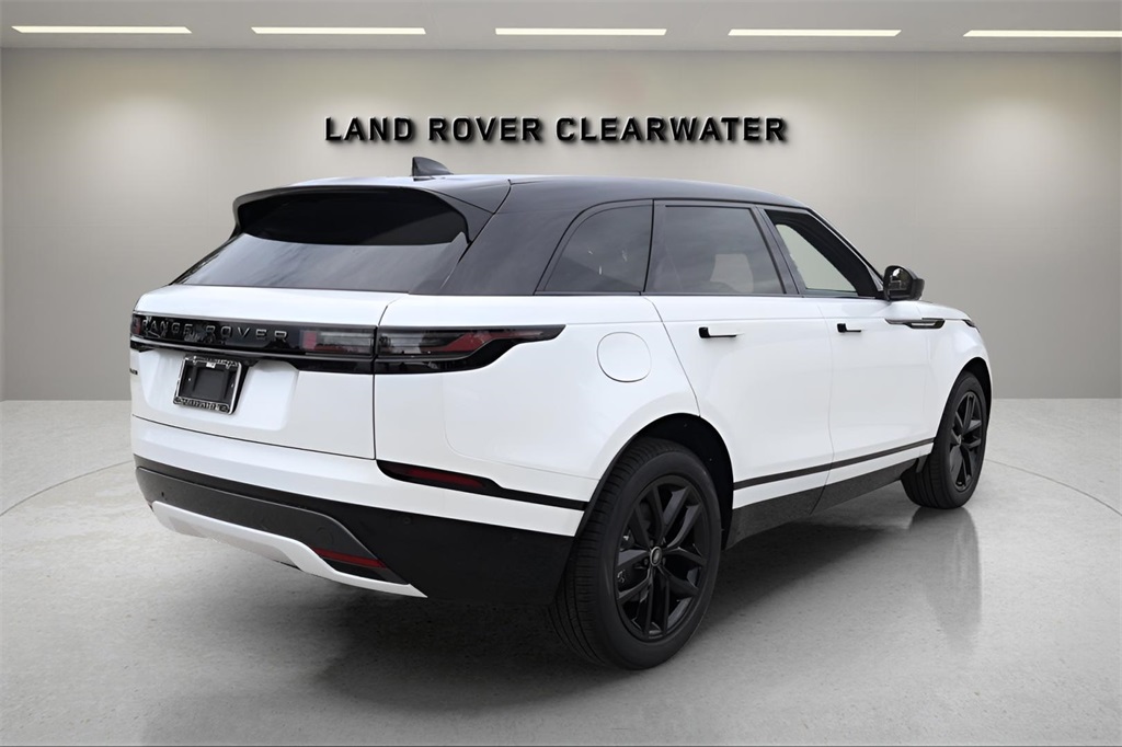 2026 Land Rover Range Rover Velar SE photo 5