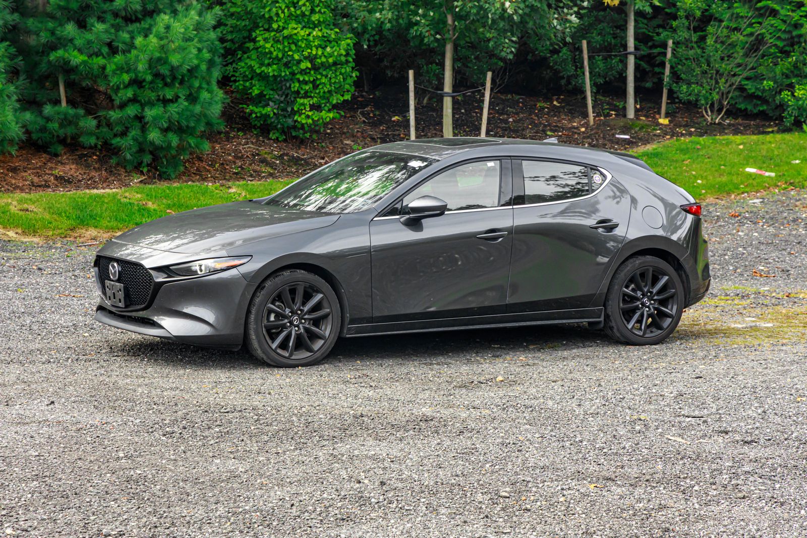 2021 Mazda Mazda3 Premium photo 3
