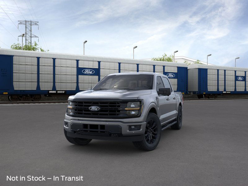 2025 Ford F-150 XLT photo 3