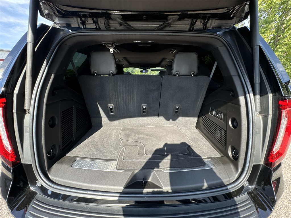 2021 Gmc Yukon AT4 photo 25