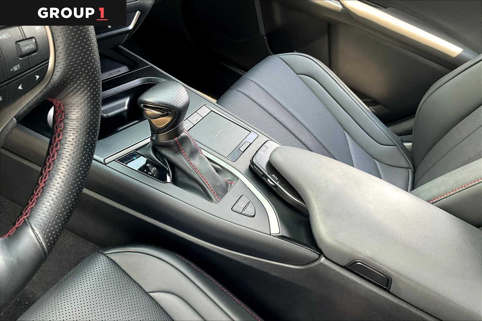 2022 Lexus UX 250h F SPORT photo 27