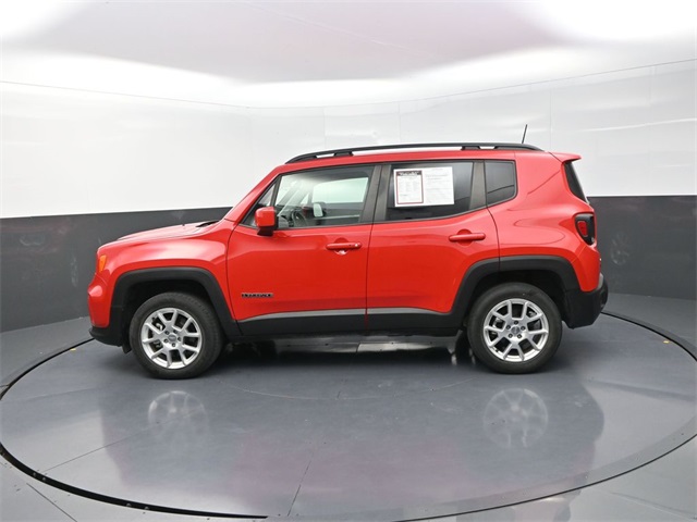 2021 Jeep Renegade Latitude photo 3