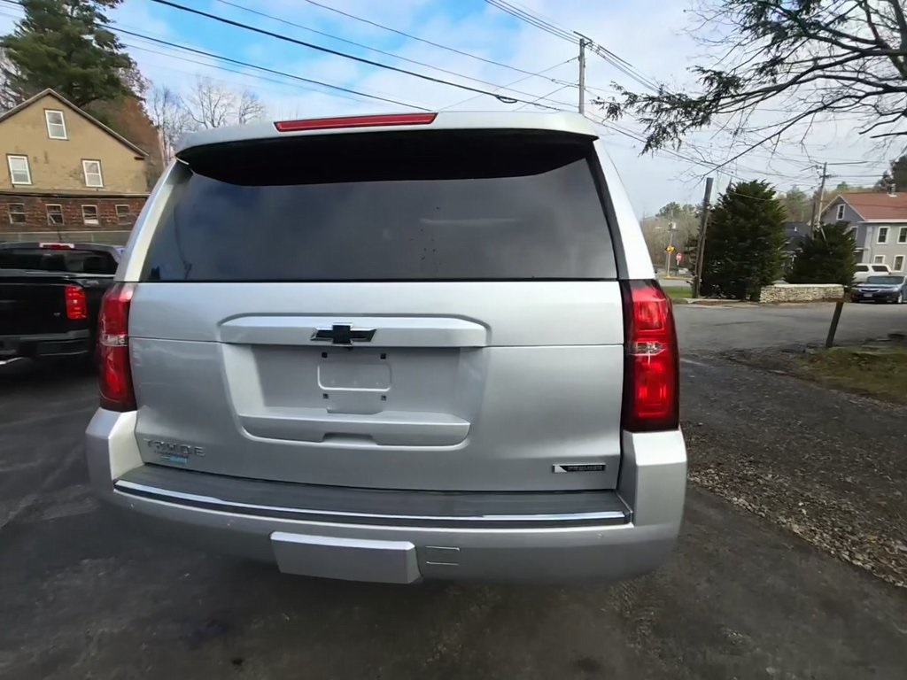 2018 Chevrolet Tahoe Premier photo 2
