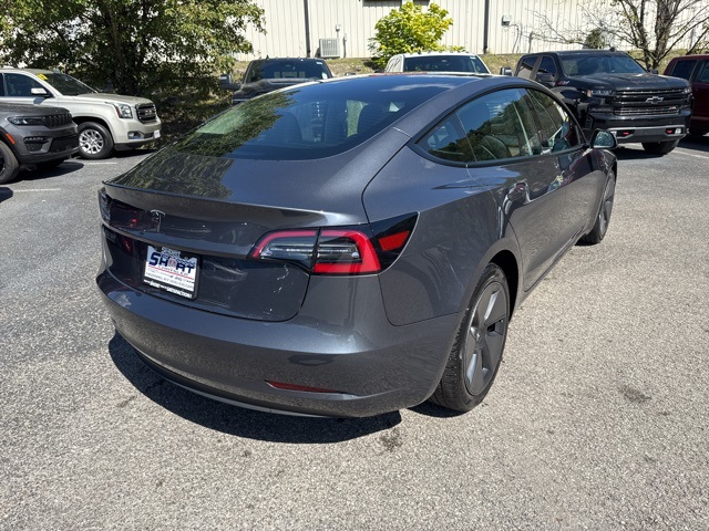 2023 Tesla Model 3 photo 3