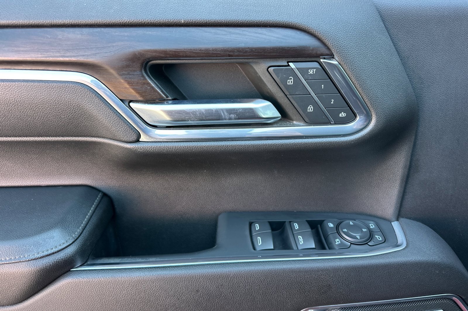 2023 Gmc Sierra SLT photo 7