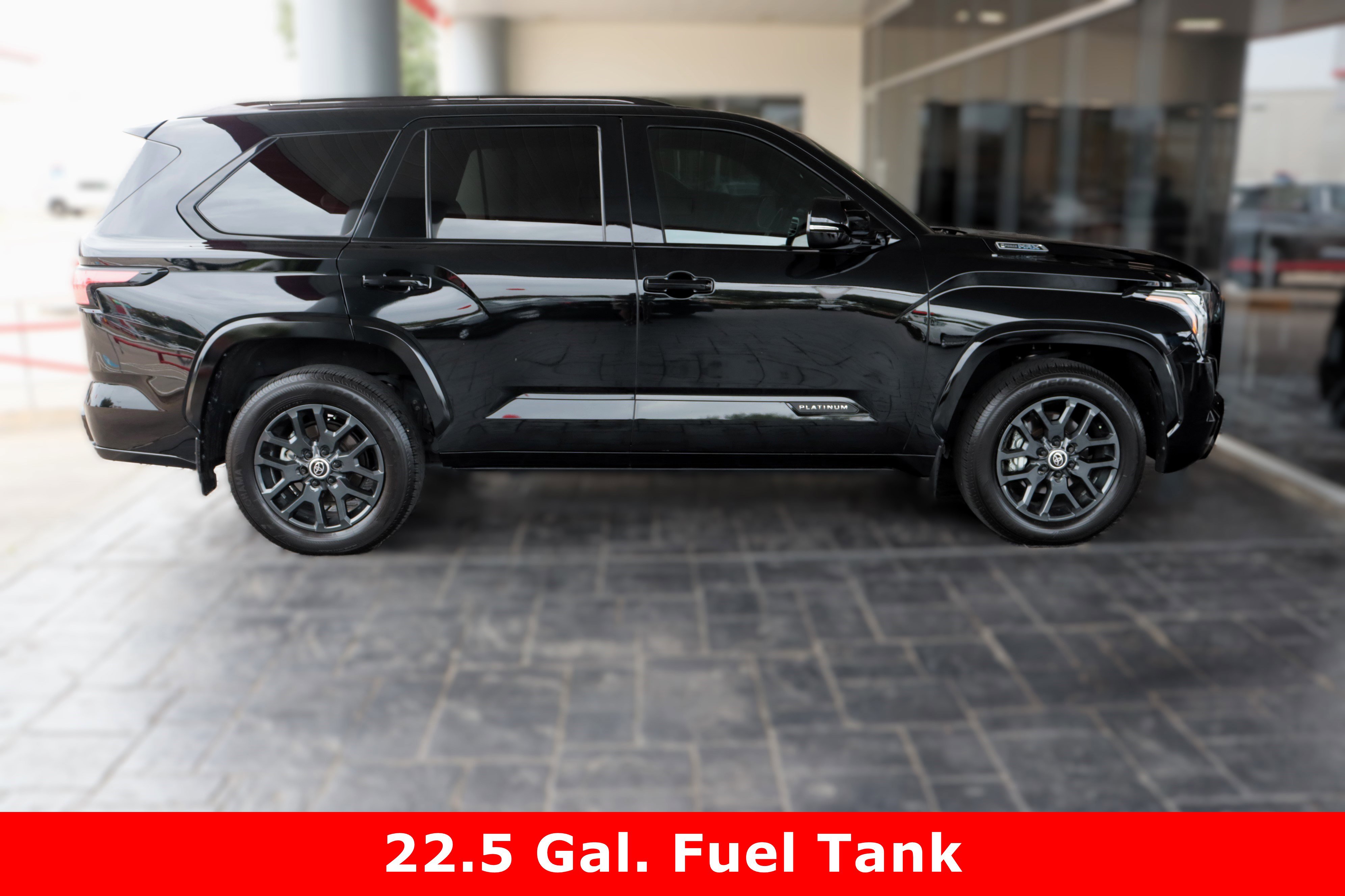 2024 Toyota Sequoia Platinum photo 8