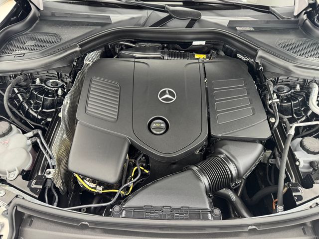 2025 Mercedes Benz GLC 300 4MATIC photo 7