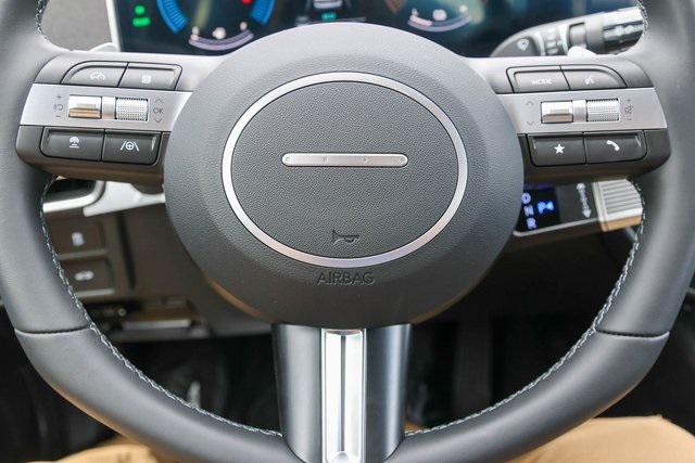 New 2025 Silver Hyundai SEL image 20