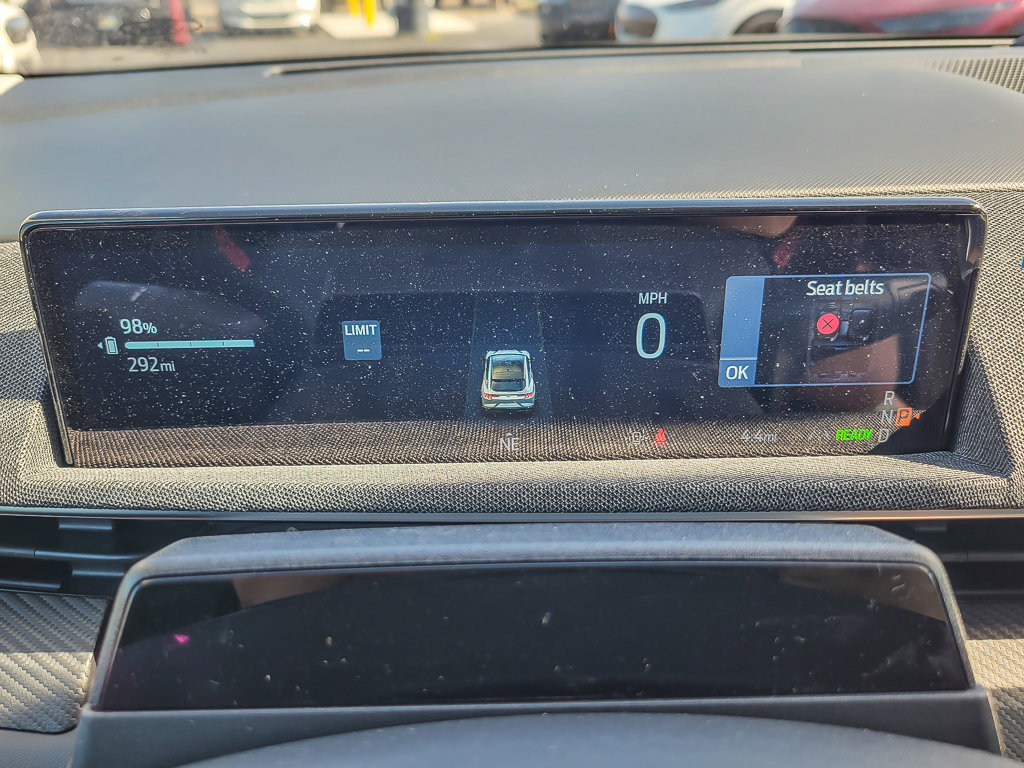 2025 FORD MUSTANG MACH-E - Image 13