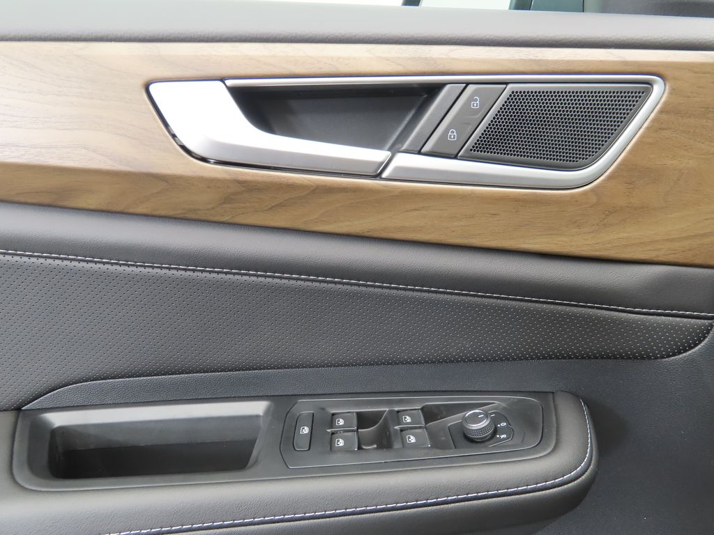 2026 Volkswagen Atlas SE Technology photo 22