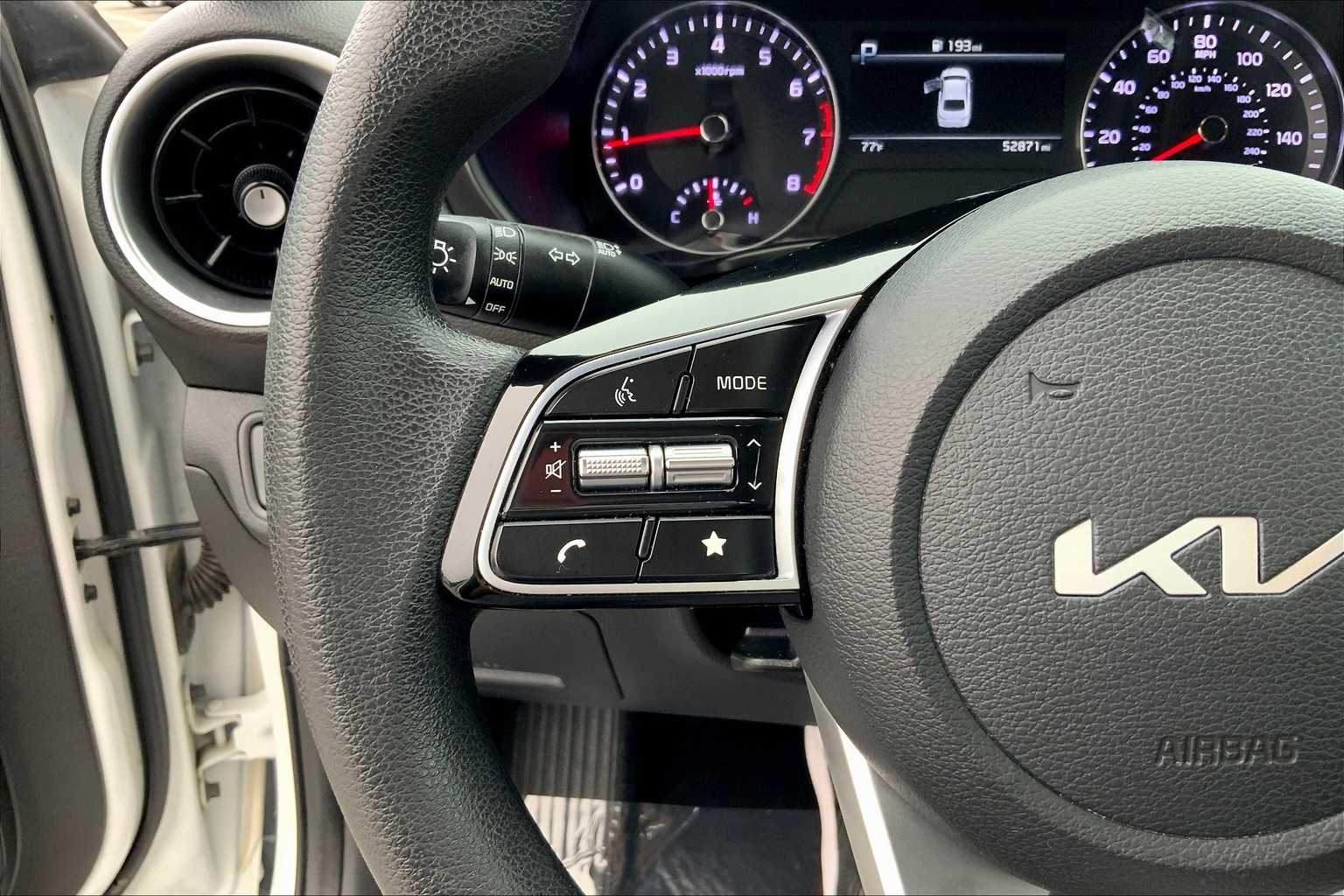 2023 Kia Forte LXS photo 22