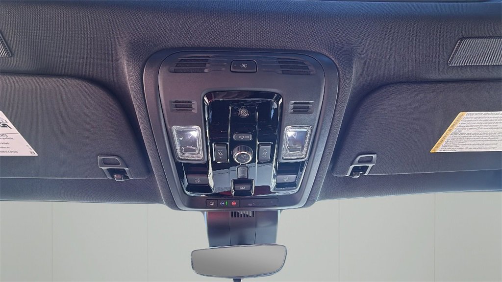 2026 Chevrolet Tahoe High Country photo 29