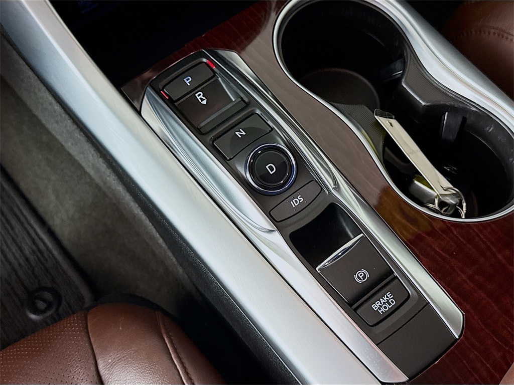 2015 Acura TLX Advance photo 18