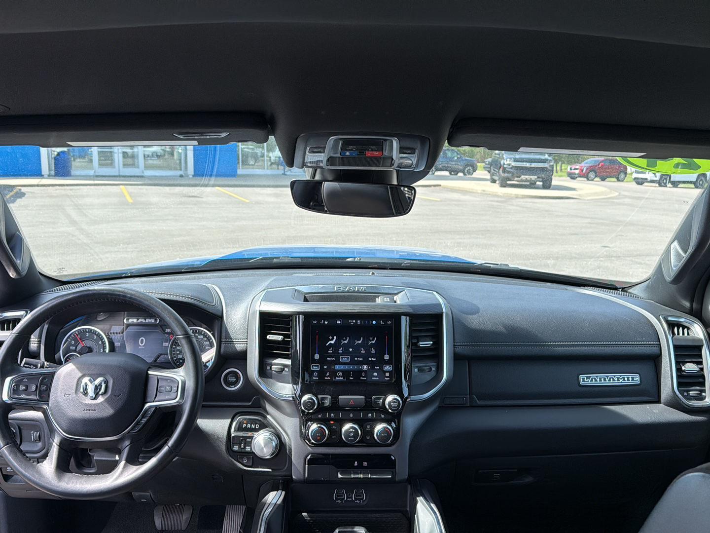 2024 Ram 1500 Laramie photo 3