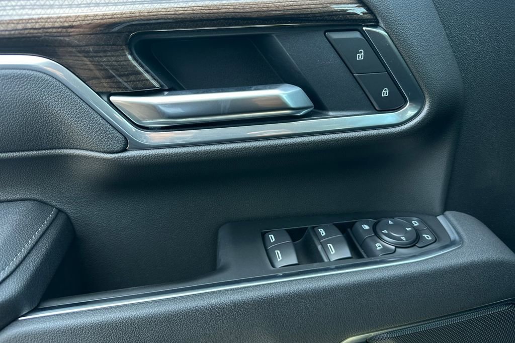2026 Chevrolet Silverado 2500HD LT photo 11