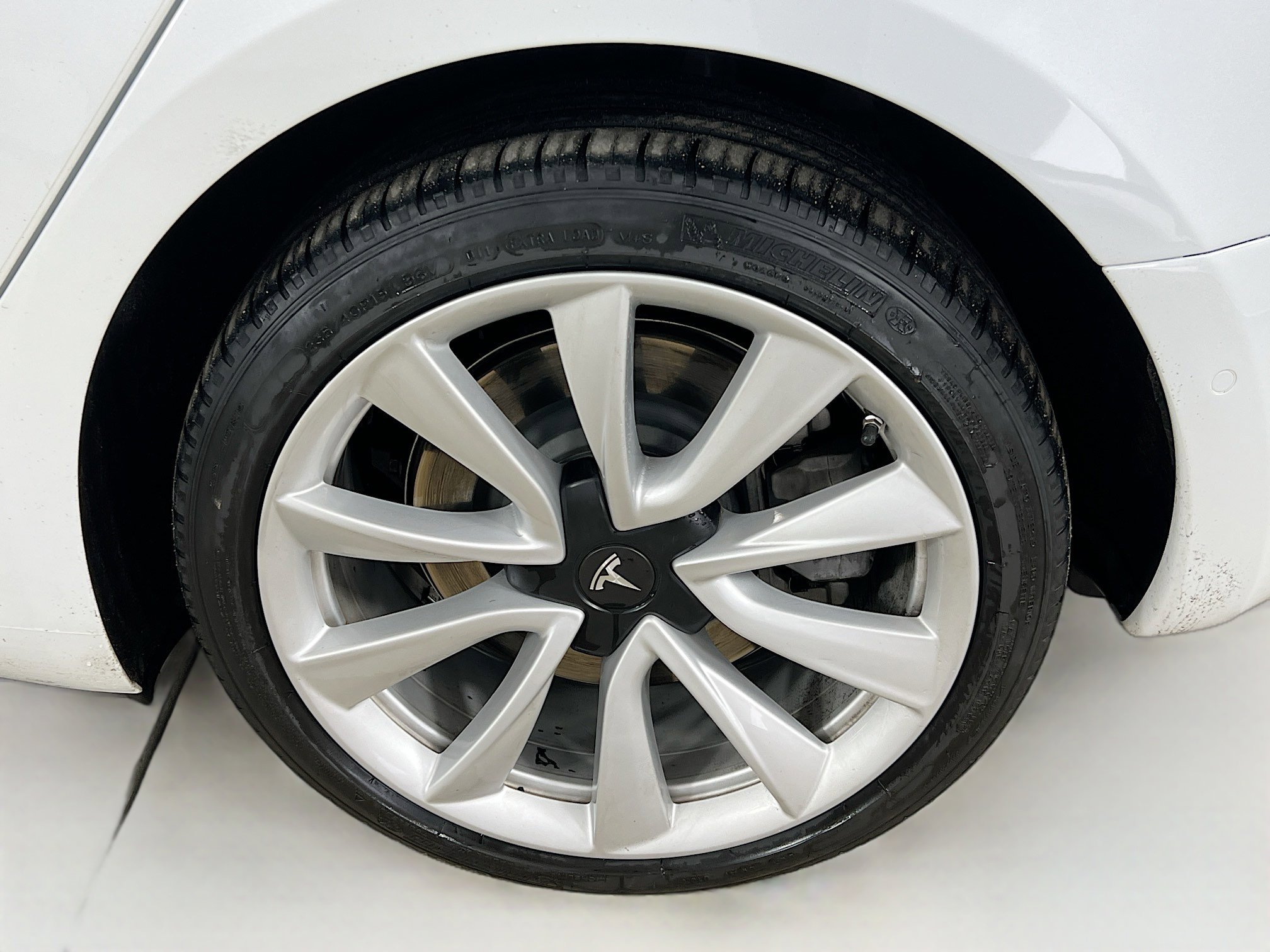 2020 Tesla Model 3 Performance photo 26