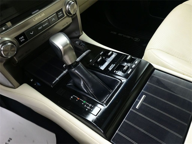 2020 Lexus GX 460 Luxury photo 28