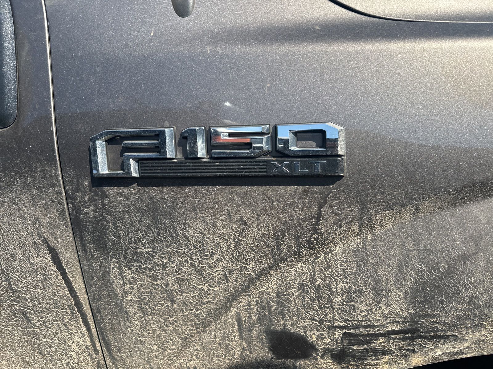 2019 Ford F-150 XLT photo 4